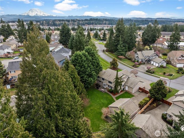 8805 182nd Street E, Puyallup, WA 98375