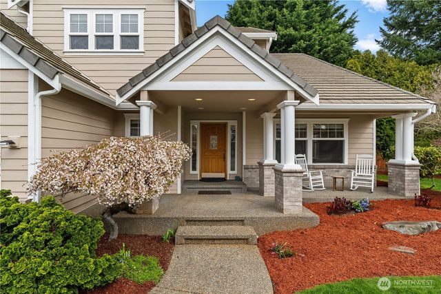 8805 182nd Street E, Puyallup, WA 98375