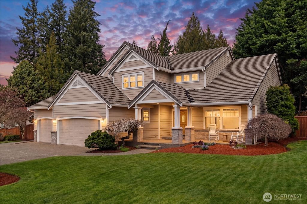 8805 182nd Street E, Puyallup, WA 98375