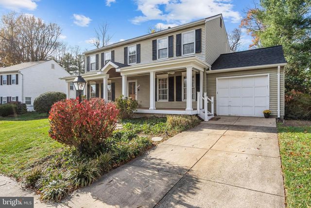 9516 WALLINGFORD DR, Burke, VA 22015