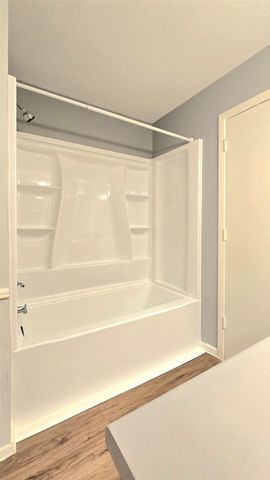 5801 Shadydell Drive, Fort Worth, TX 76135