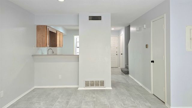 5801 Shadydell Drive, Fort Worth, TX 76135