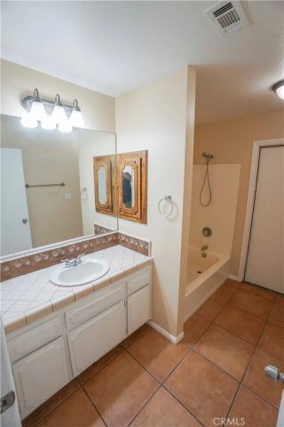 18085 Pier, Victorville, CA 92395