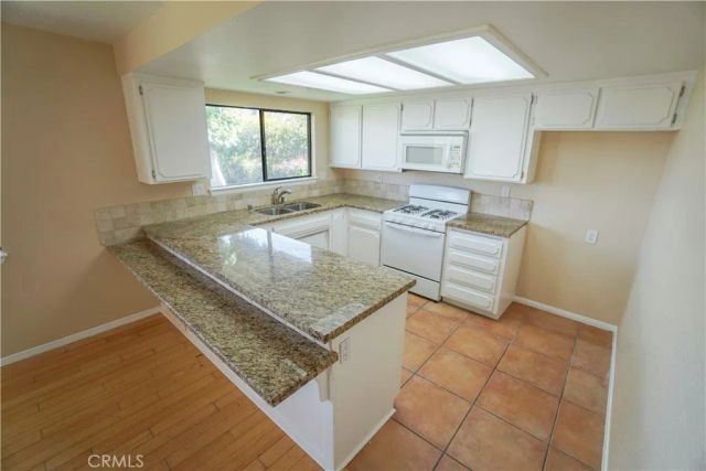18085 Pier, Victorville, CA 92395