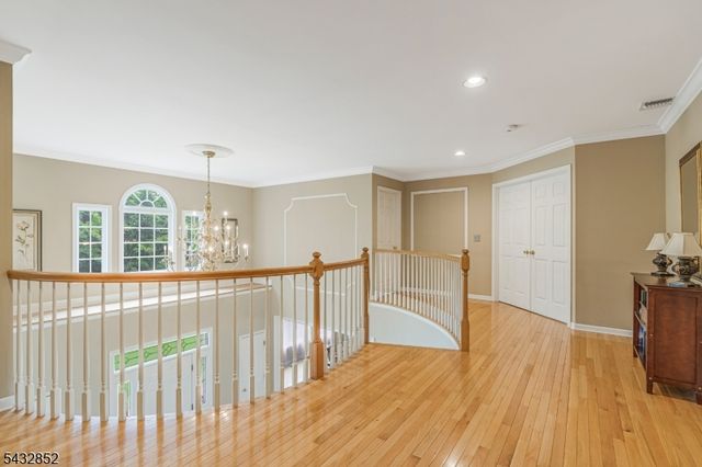 8 Yohn Dr, Bridgewater Twp., NJ 08807