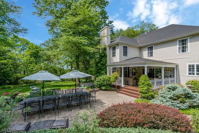 8 Yohn Dr, Bridgewater Twp., NJ 08807