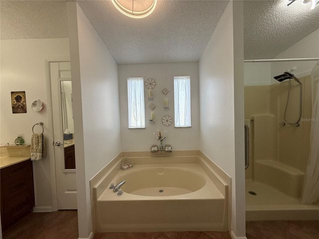 1612 COG HILL DRIVE, Lady Lake, FL 32159