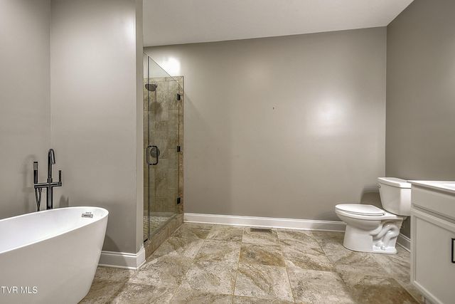 249 Oak View Circle, Bristol, TN 37620