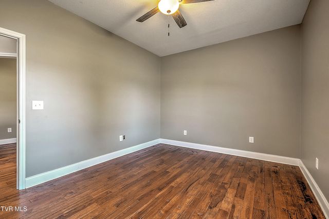 249 Oak View Circle, Bristol, TN 37620