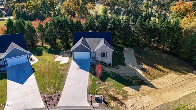 249 Oak View Circle, Bristol, TN 37620
