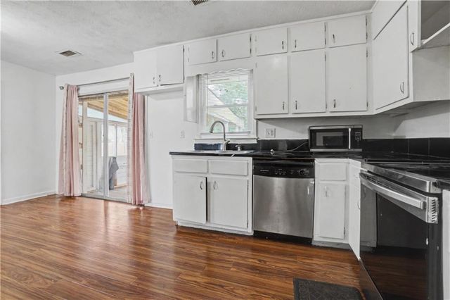 719 San Miguel Drive, Stone Mountain, GA 30083