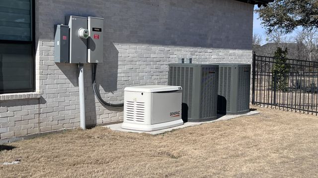 104 Woodview Creek Trail, Fort Worth, TX 76108