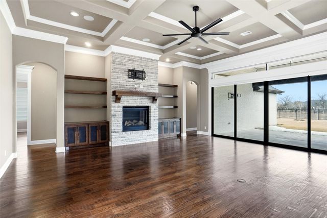 104 Woodview Creek Trail, Fort Worth, TX 76108