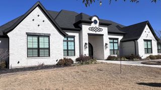104 Woodview Creek Trail, Fort Worth, TX 76108