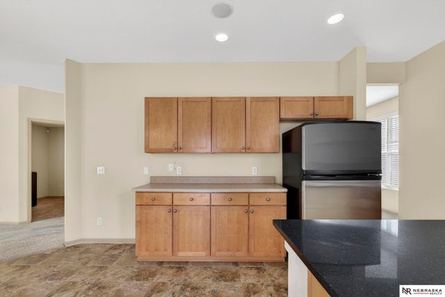 8916 N 156th Avenue, Bennington, NE 68007