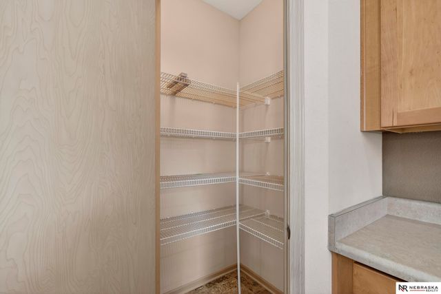 8916 N 156th Avenue, Bennington, NE 68007