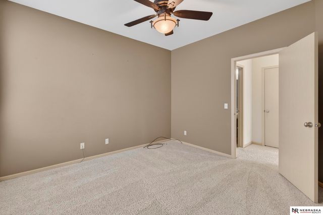 8916 N 156th Avenue, Bennington, NE 68007