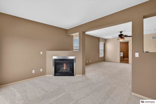 8916 N 156th Avenue, Bennington, NE 68007