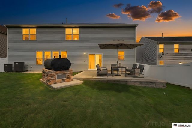 8916 N 156th Avenue, Bennington, NE 68007