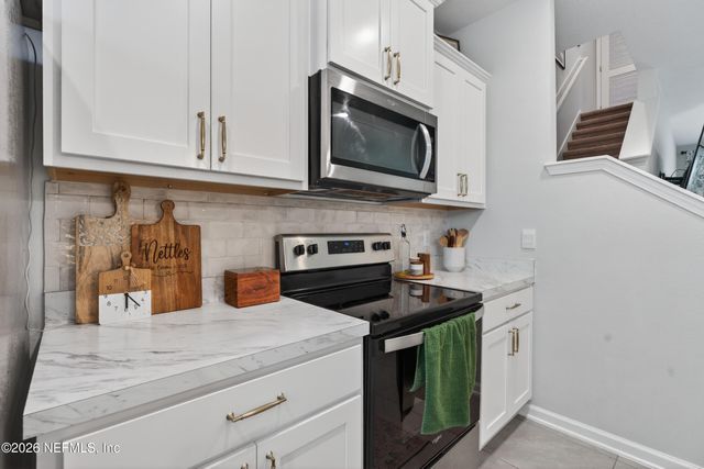 4915 NEBULA Lane, Jacksonville, FL 32256