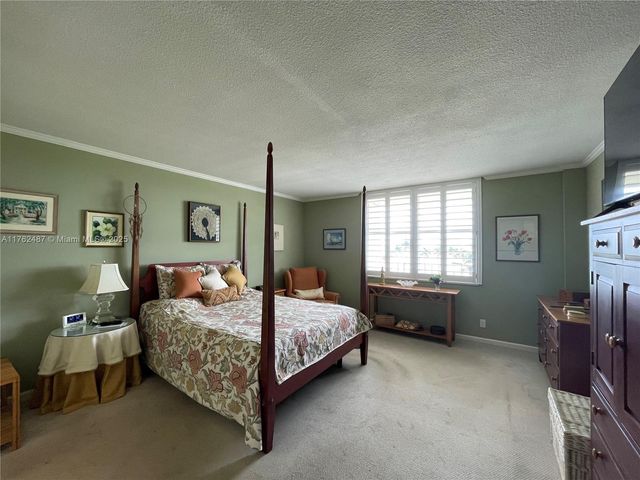 801 Lake Shore Drive 414, Lake Park, FL 33403