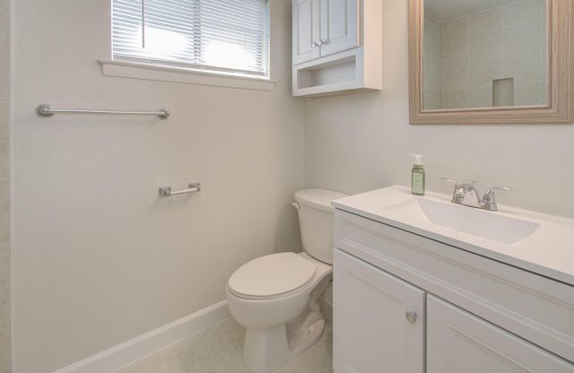 15611 La Casa Lane, Houston, TX 77062