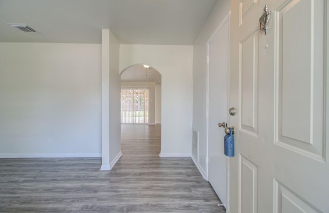 15611 La Casa Lane, Houston, TX 77062