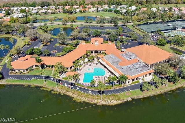 1931 Corona Del Sire DR, North Fort Myers, FL 33917