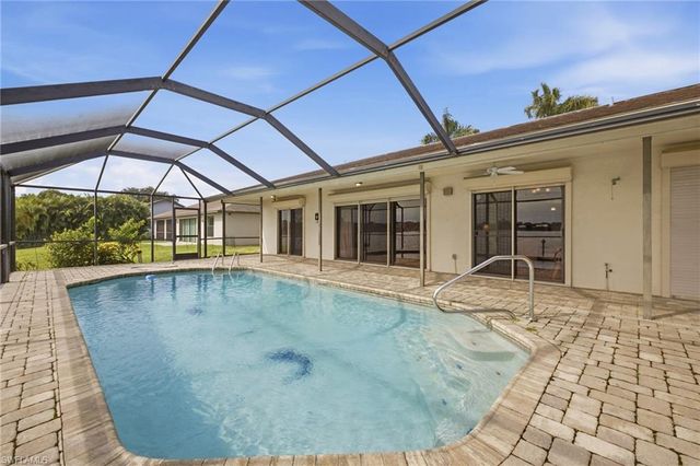 301 SE 18th AVE, Cape Coral, FL 33990