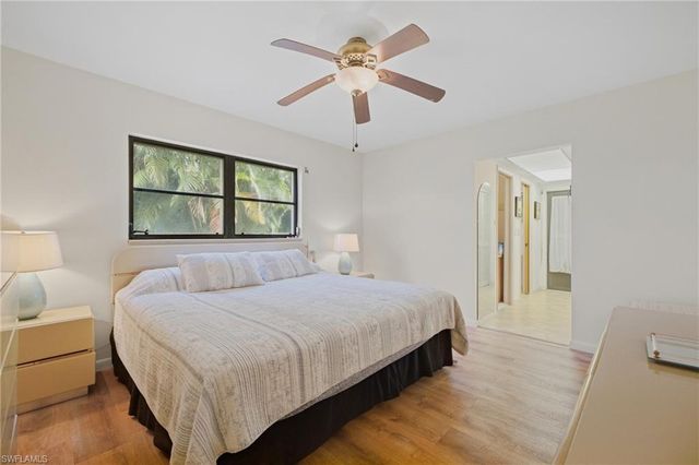 301 SE 18th AVE, Cape Coral, FL 33990