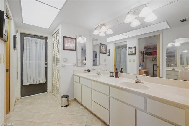 301 SE 18th AVE, Cape Coral, FL 33990