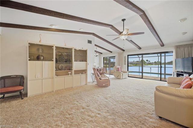 301 SE 18th AVE, Cape Coral, FL 33990