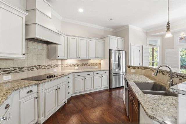 8313 Covington Hill Way, Apex, NC 27539