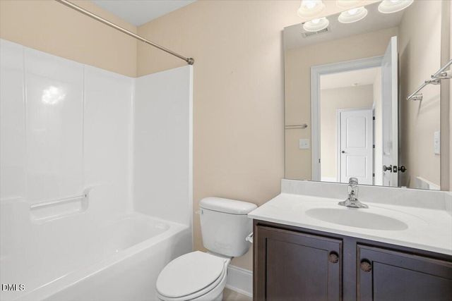 8313 Covington Hill Way, Apex, NC 27539