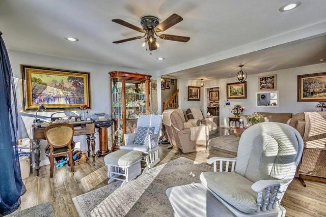 3807 Apple Valley Drive, Howard, OH 43028