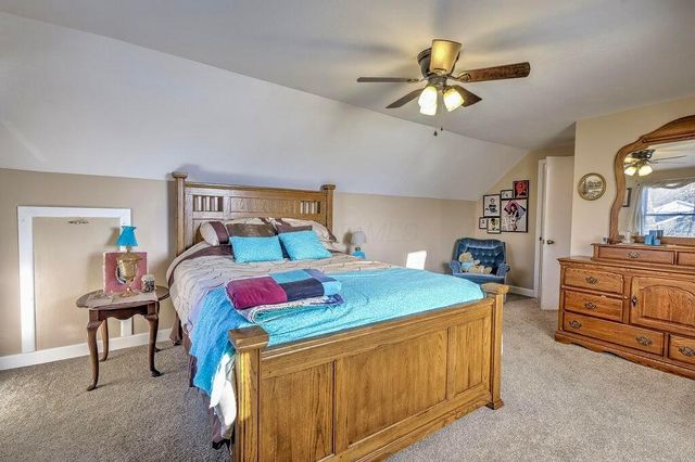 3807 Apple Valley Drive, Howard, OH 43028