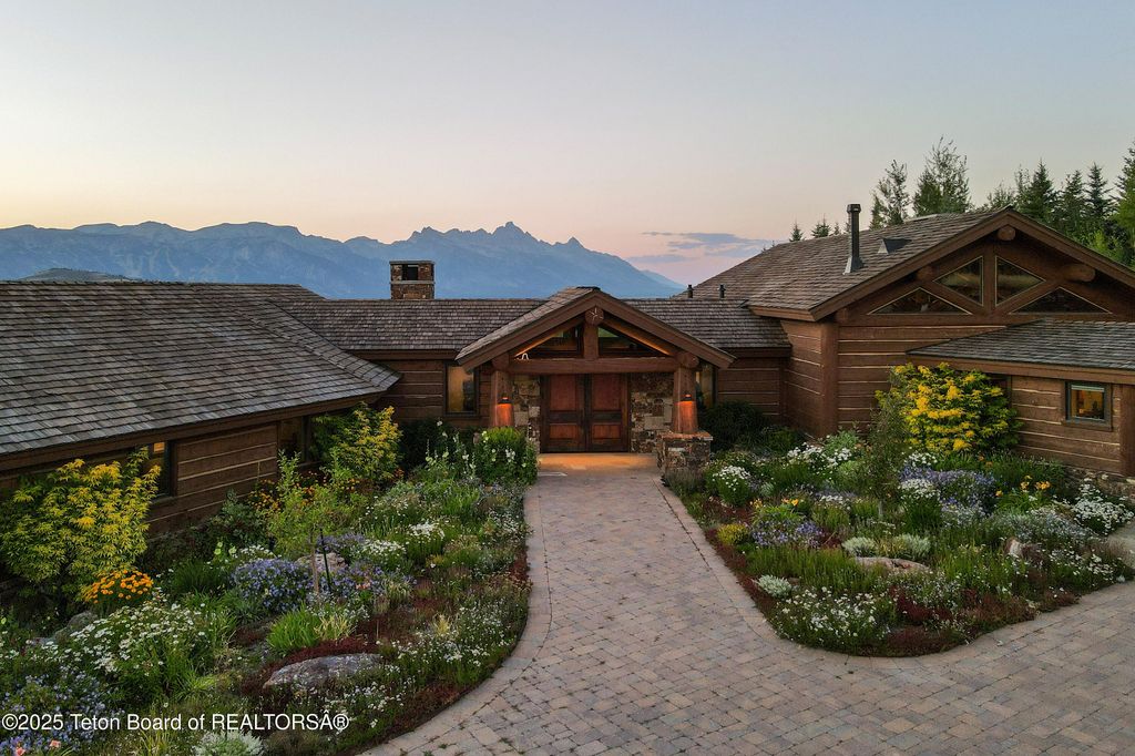 1435 N LOWER RIDGE Road, Jackson, WY 83001 photo 7