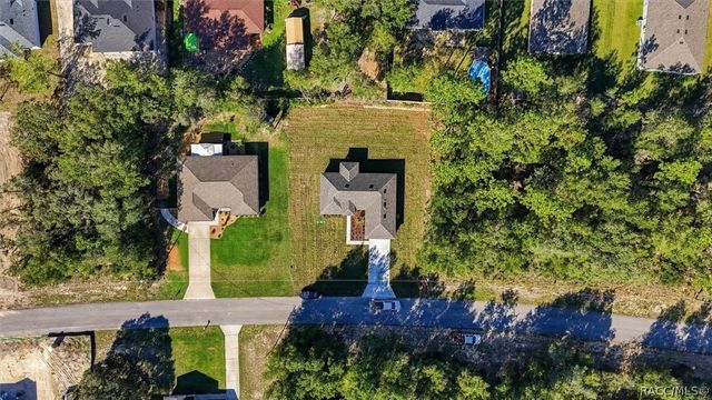 8770 N Gilovu Drive, Citrus Springs, FL 34433
