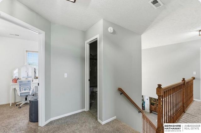 1804 Apollo Lane, Papillion, NE 68133
