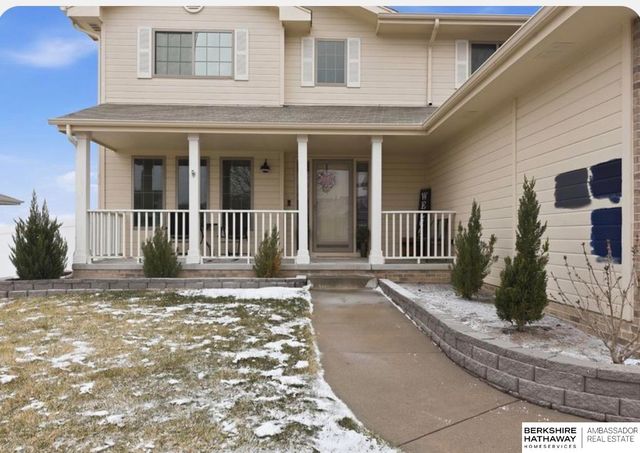 1804 Apollo Lane, Papillion, NE 68133