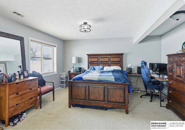 1804 Apollo Lane, Papillion, NE 68133