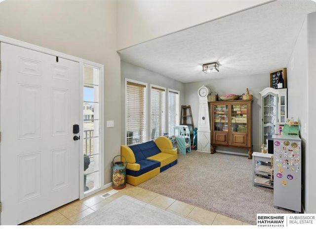 1804 Apollo Lane, Papillion, NE 68133