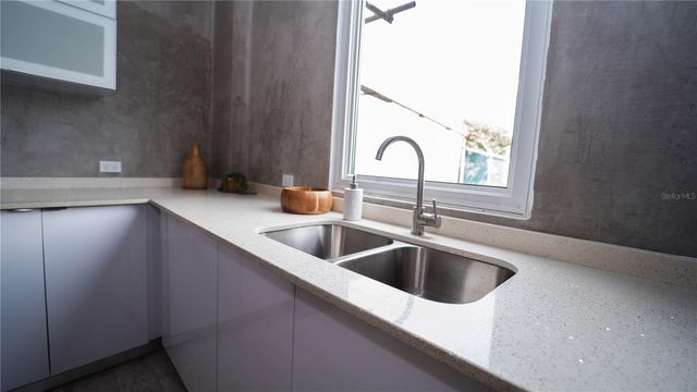 604 CERRA STREET 2B, San Juan, PR 00907