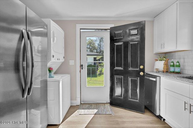 3416 Wilshire Boulevard, Wilmington, NC 28403