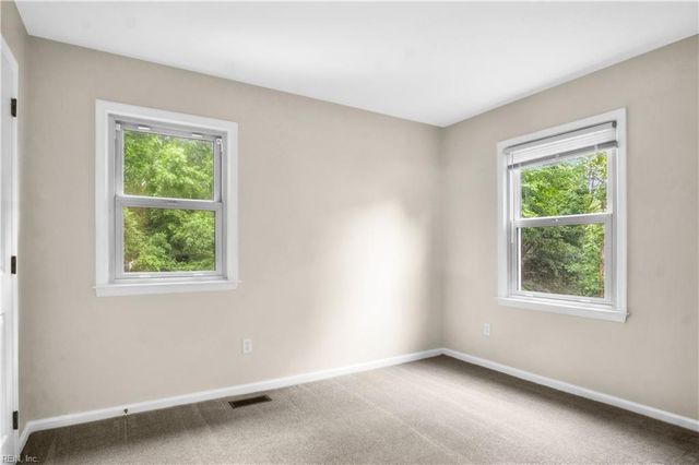 211 Stony Ridge CT, Newport News, VA 23608