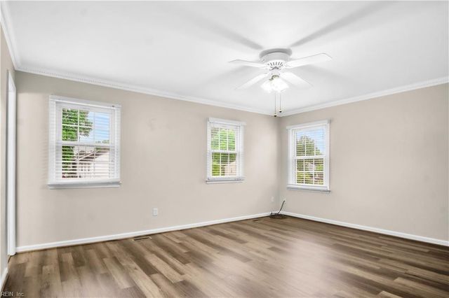 211 Stony Ridge CT, Newport News, VA 23608