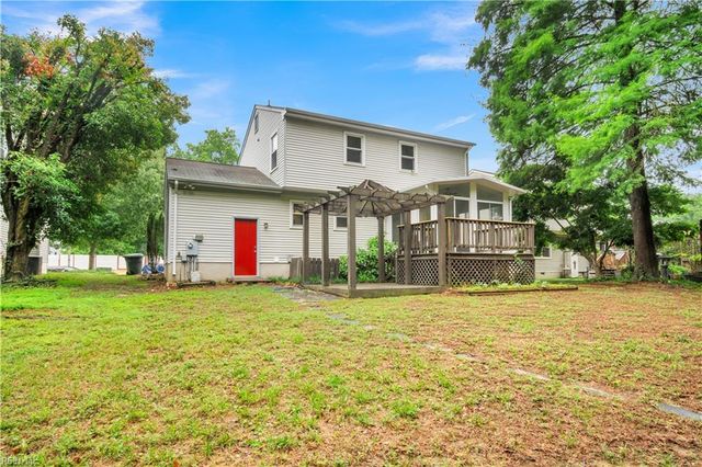 211 Stony Ridge CT, Newport News, VA 23608