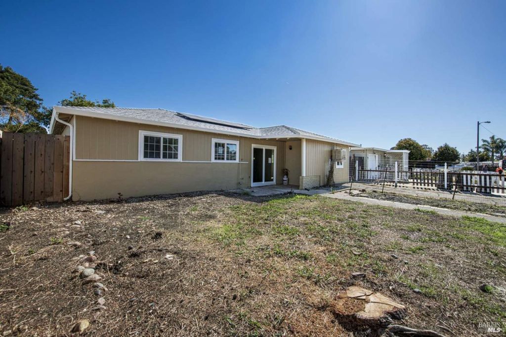 1024 TYLER St, Fairfield, CA 94533