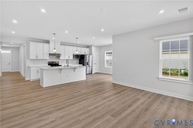 7826 Summer Morning Dr, New Kent, VA 23124