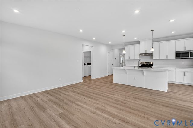 7826 Summer Morning Dr, New Kent, VA 23124